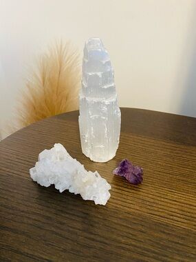 Selenite Tower Crystals and Small Amethyst